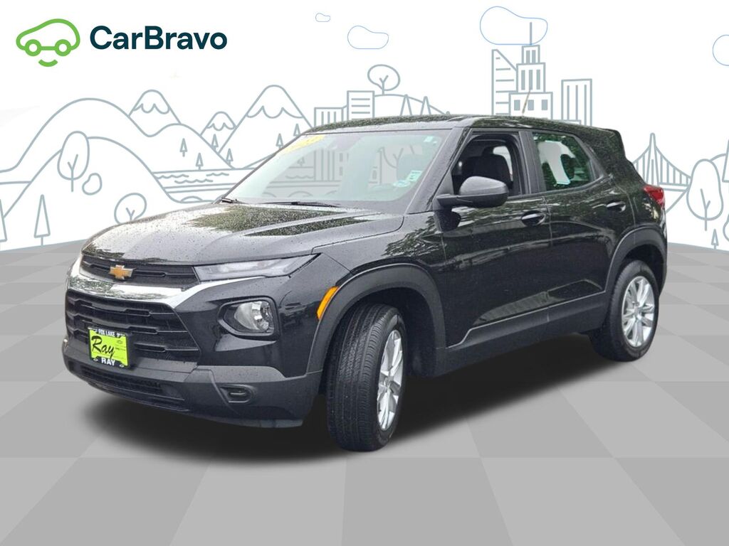 2023 Chevrolet Trailblazer LS — photo 1 of 6