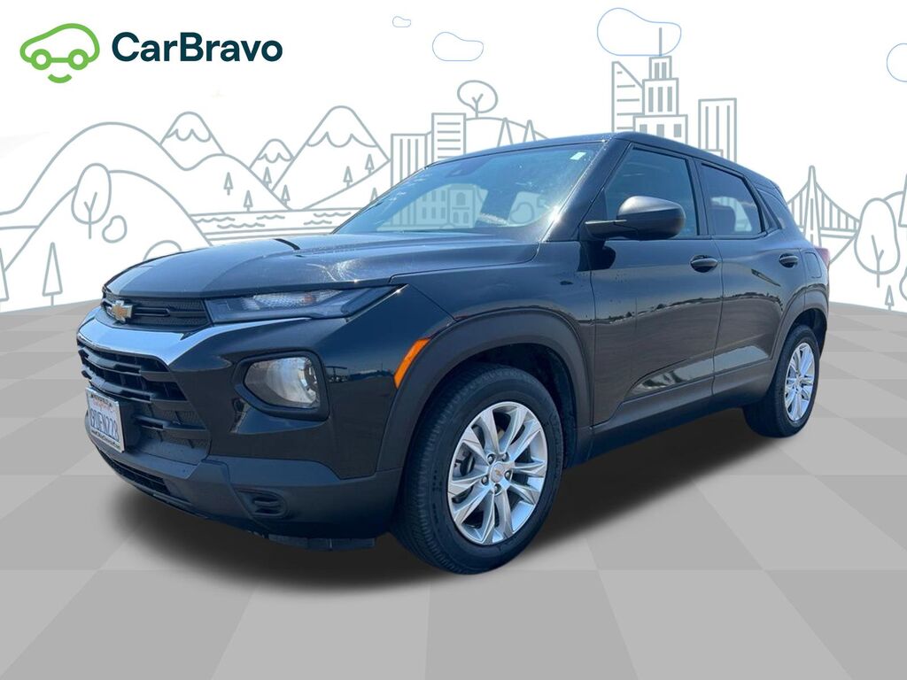 2023 Chevrolet Trailblazer LS — photo 1 of 6