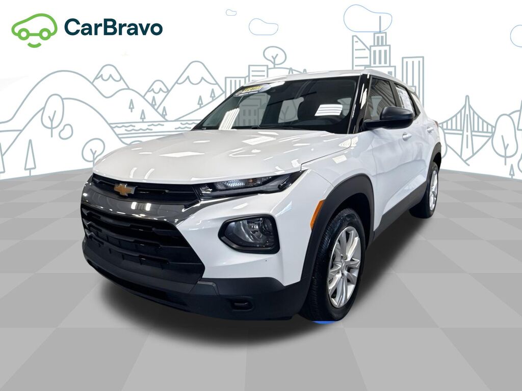 2023 Chevrolet Trailblazer LS — photo 1 of 7