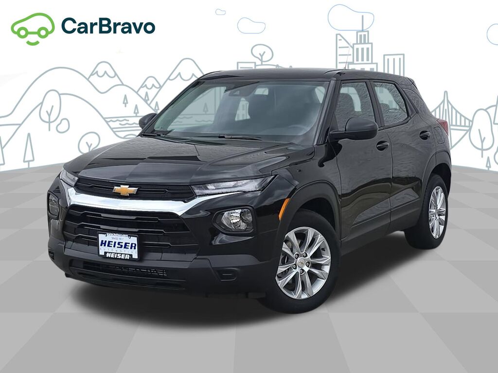2023 Chevrolet Trailblazer LS — photo 1 of 6
