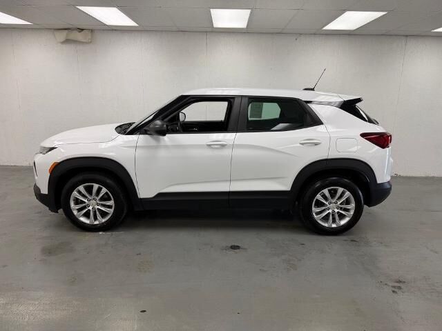 2021 Chevrolet Trailblazer LS — photo 1 of 12