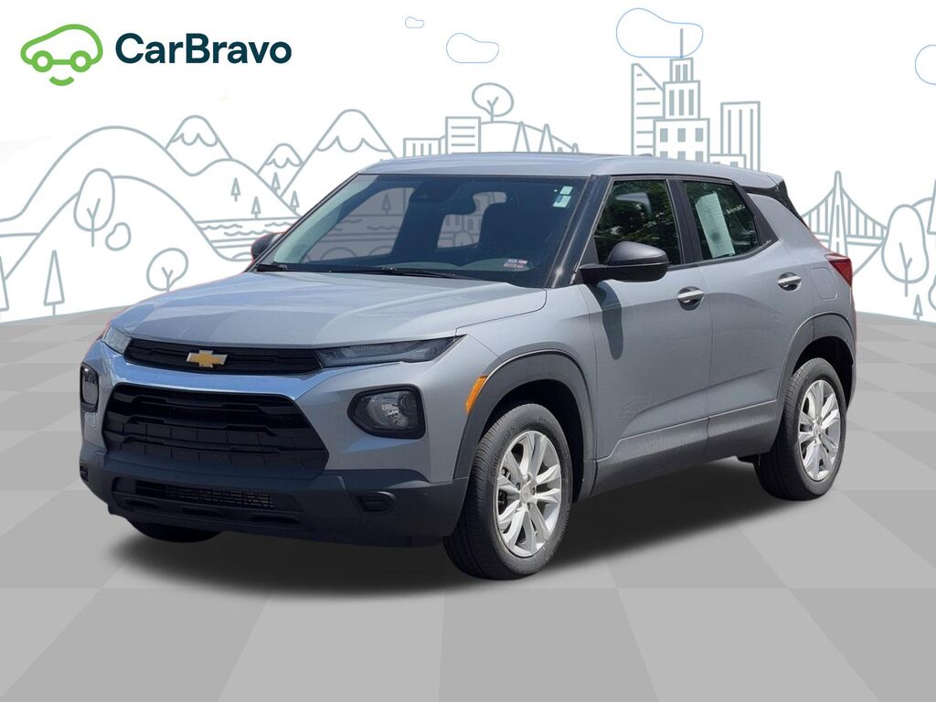 2023 Chevrolet Trailblazer LS — photo 1 of 5