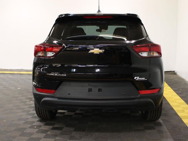 2025 Chevrolet Trailblazer LS — photo 1 of 2