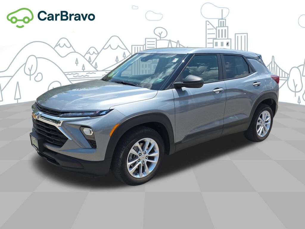 2024 Chevrolet Trailblazer LS — photo 1 of 6