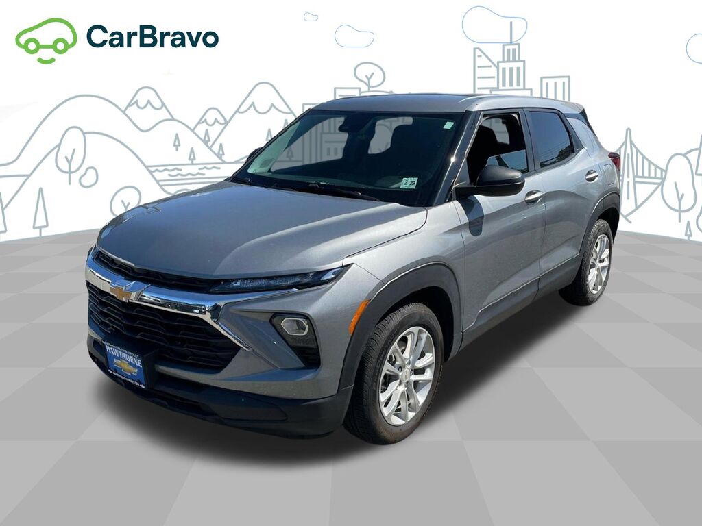 2024 Chevrolet Trailblazer LS — photo 1 of 7