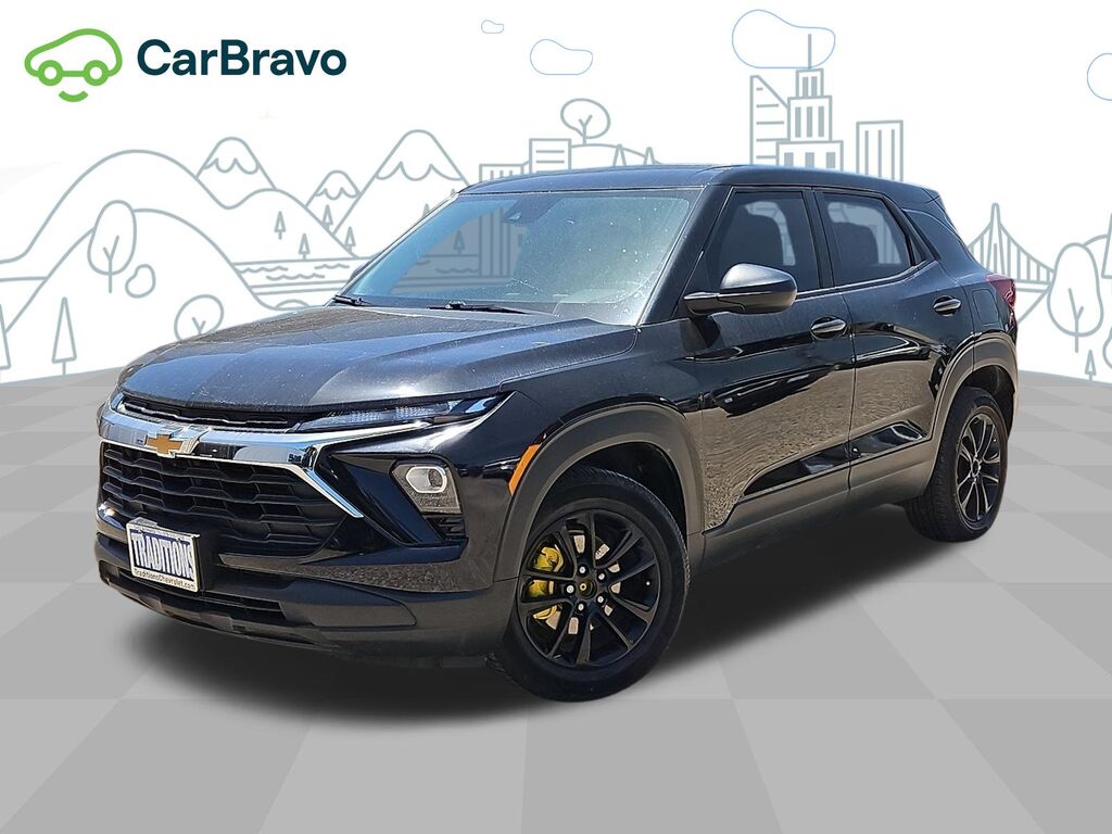 2025 Chevrolet Trailblazer LS — photo 1 of 6