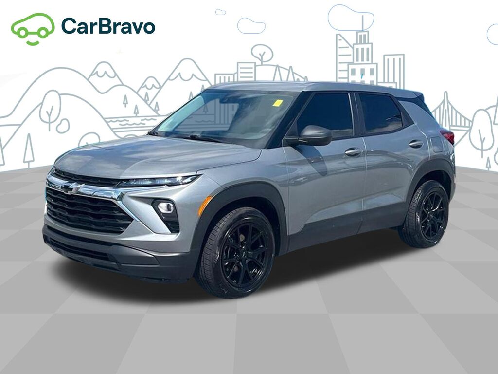 2025 Chevrolet Trailblazer LS — photo 1 of 6
