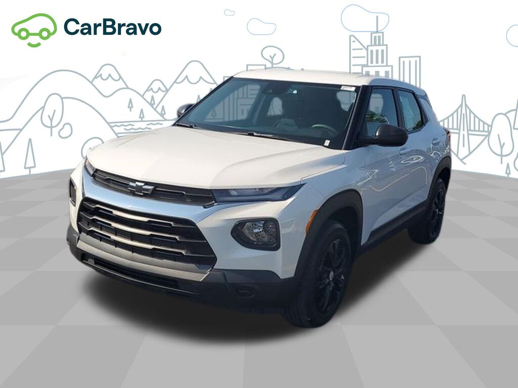 2022 Chevrolet Trailblazer LS — photo 1 of 6