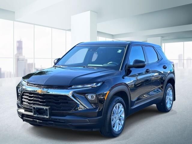 2026 Chevrolet Trailblazer LS — photo 1 of 26