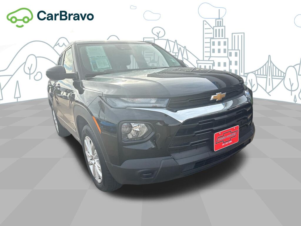 2023 Chevrolet Trailblazer LS — photo 1 of 7