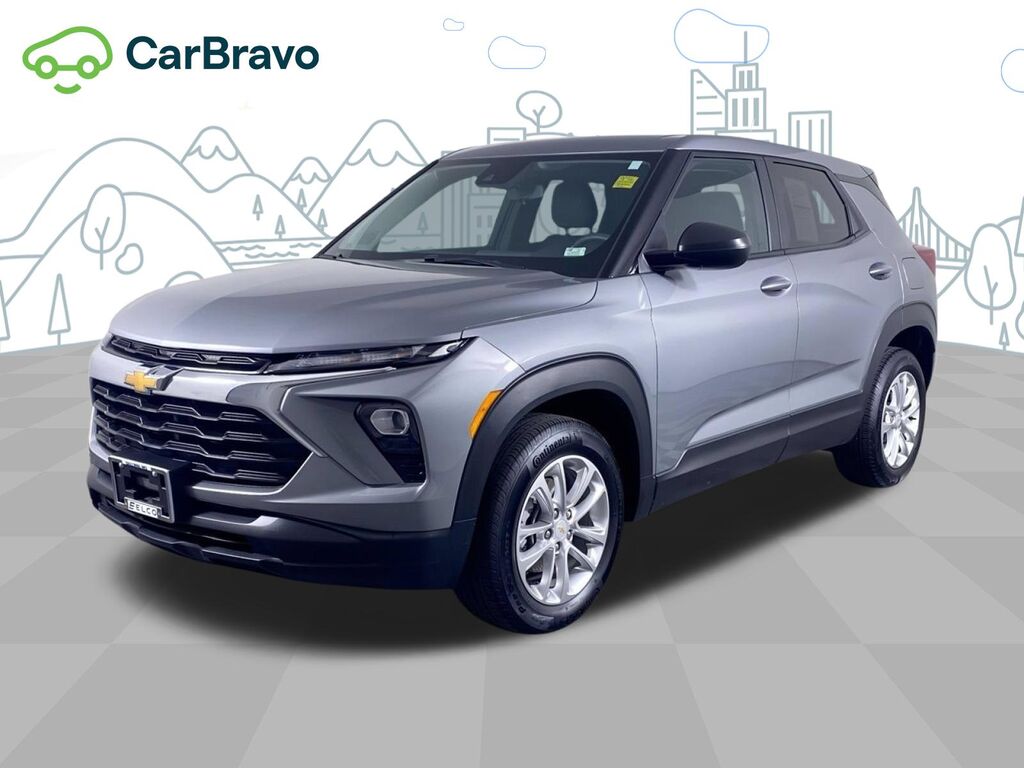 2025 Chevrolet Trailblazer LS — photo 1 of 7