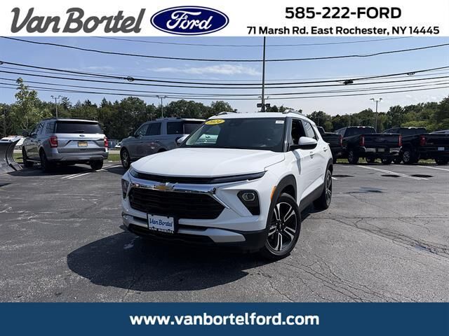 2024 Chevrolet Trailblazer LT — photo 1 of 13