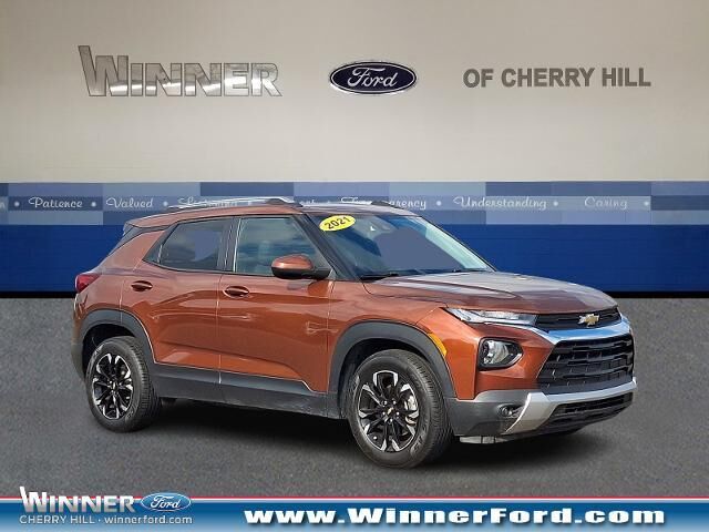 2021 Chevrolet Trailblazer LT — photo 1 of 13