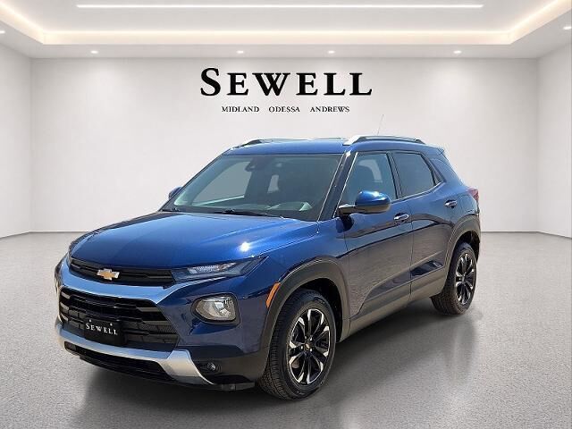 2023 Chevrolet Trailblazer LT — photo 1 of 13