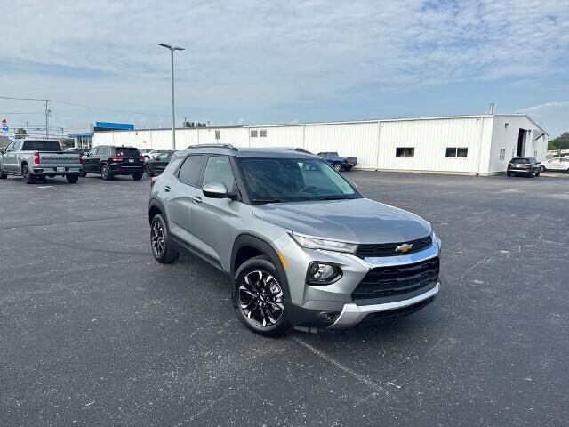 2023 Chevrolet Trailblazer LT — photo 1 of 26