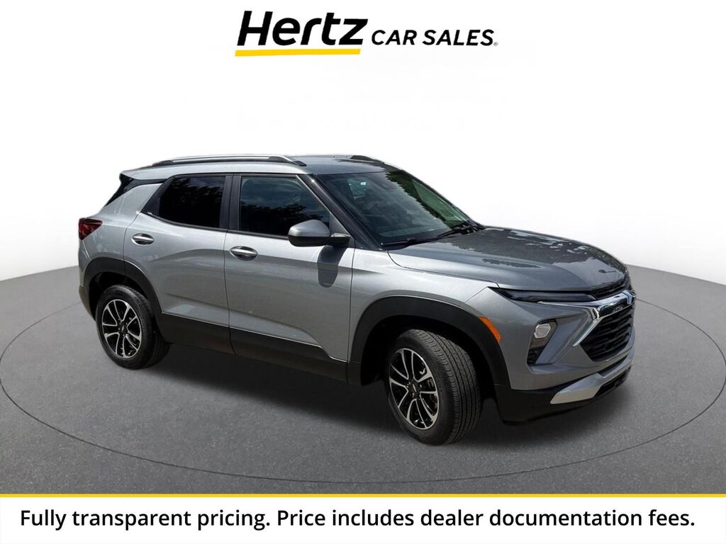 2025 Chevrolet Trailblazer LT — photo 1 of 13