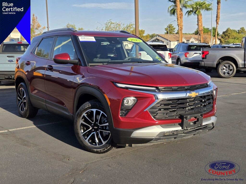 2025 Chevrolet Trailblazer LT — photo 1 of 1
