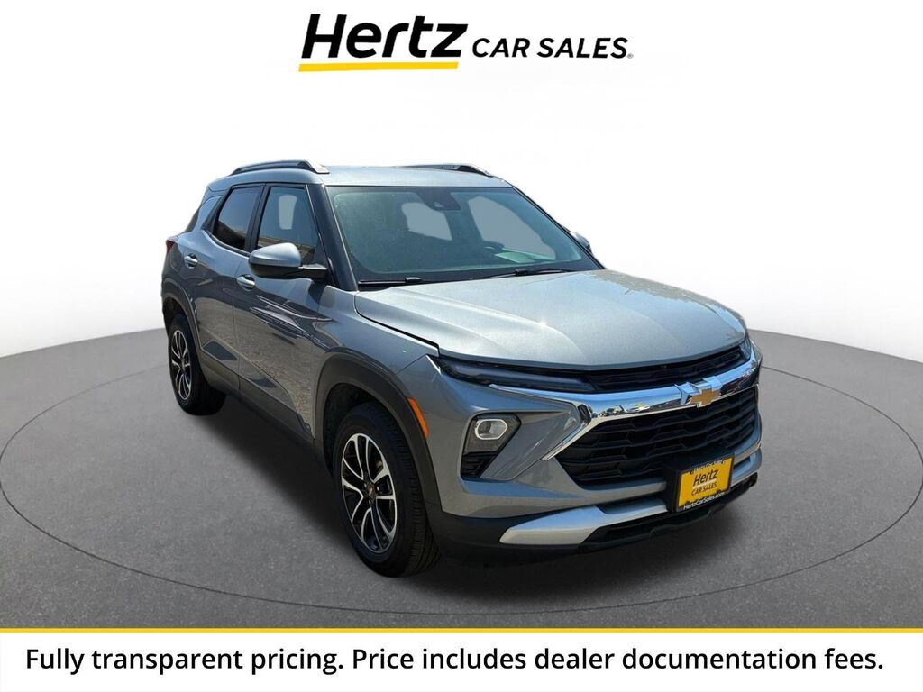 2025 Chevrolet Trailblazer LT — photo 1 of 13