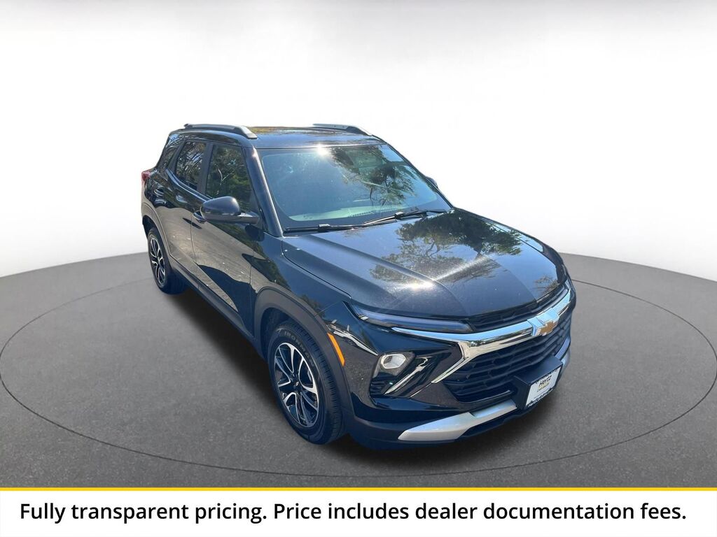 2025 Chevrolet Trailblazer LT — photo 1 of 1