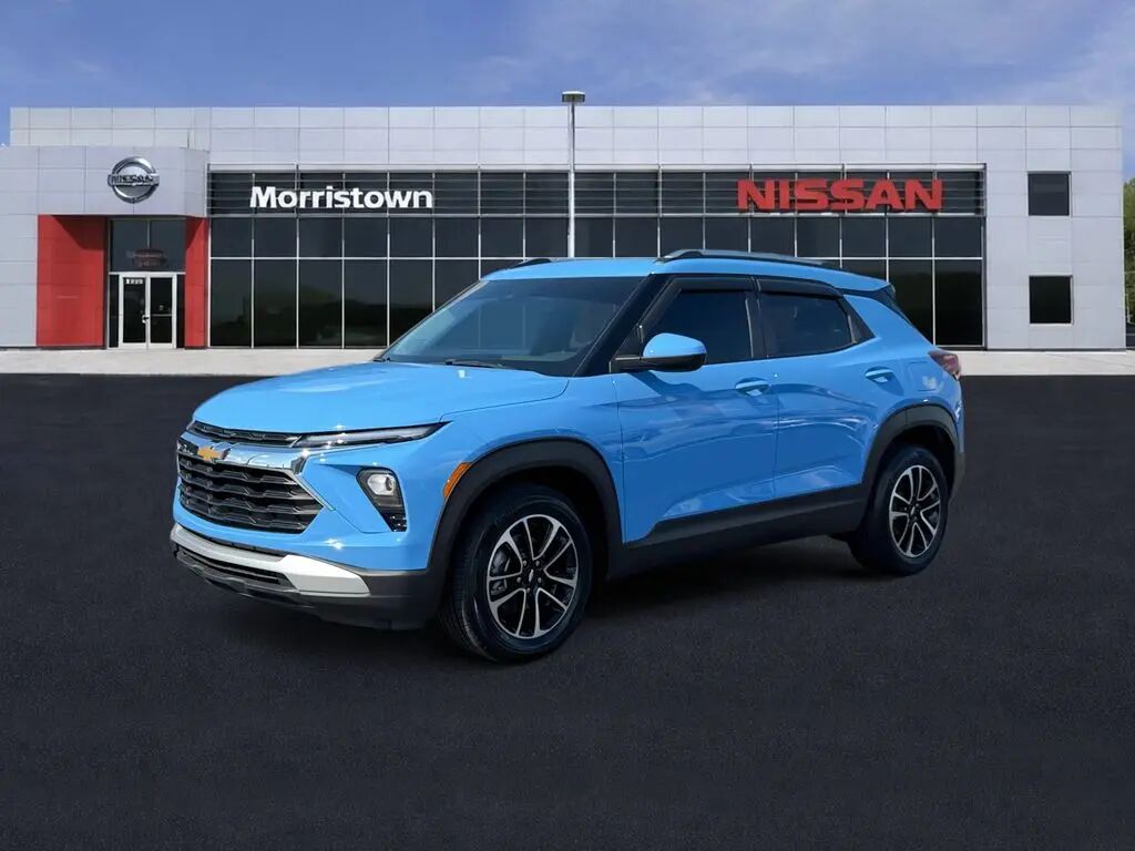 2024 Chevrolet Trailblazer LT — photo 1 of 13
