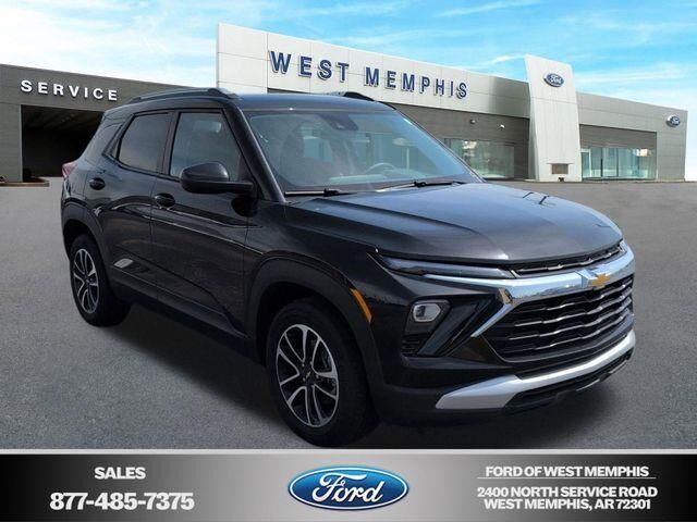 2025 Chevrolet Trailblazer LT — photo 1 of 22