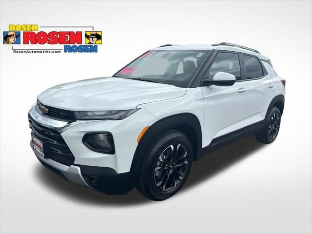 2022 Chevrolet Trailblazer LT — photo 1 of 13