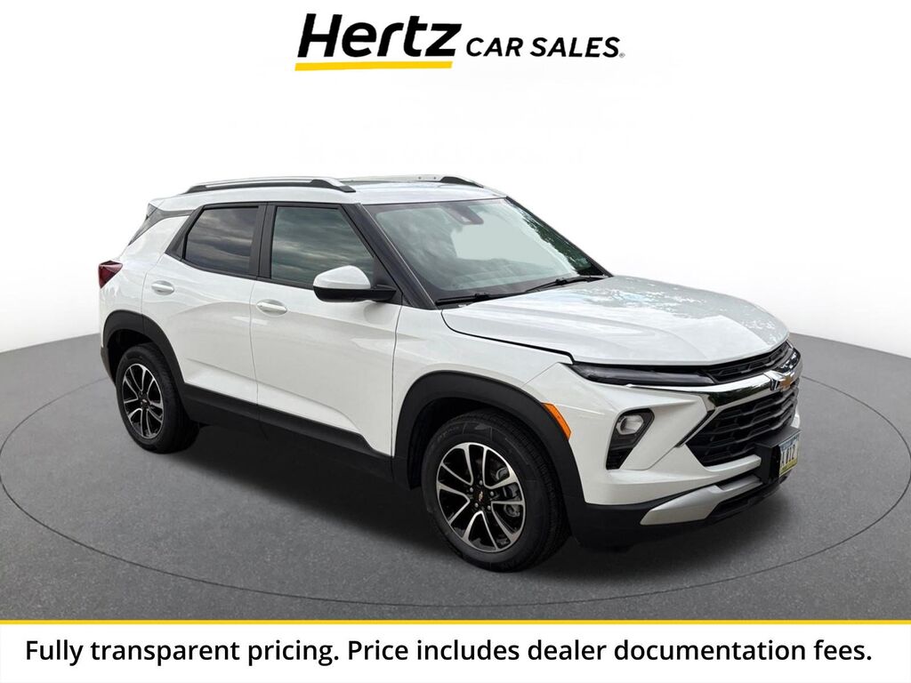 2025 Chevrolet Trailblazer LT — photo 1 of 13