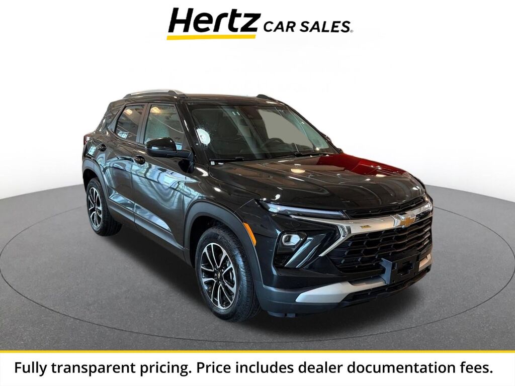 2025 Chevrolet Trailblazer LT — photo 1 of 14