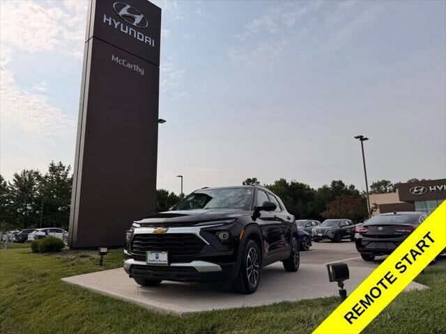 2025 Chevrolet Trailblazer LT — photo 1 of 27