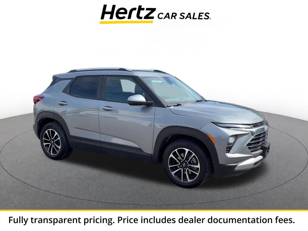 2025 Chevrolet Trailblazer LT — photo 1 of 13