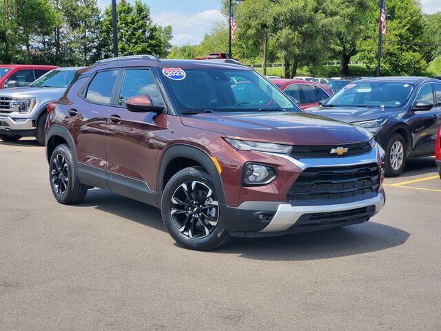 2023 Chevrolet Trailblazer LT — photo 1 of 26