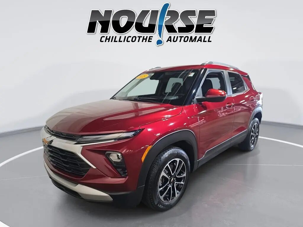 2025 Chevrolet Trailblazer LT — photo 1 of 39