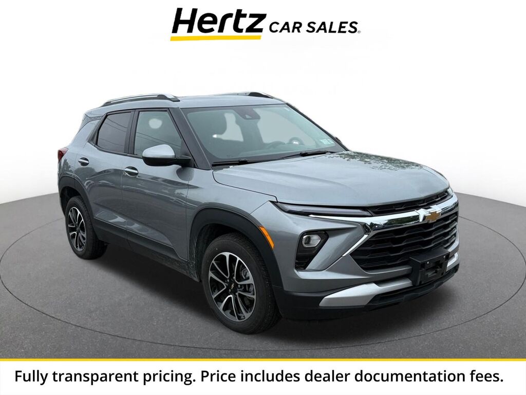 2025 Chevrolet Trailblazer LT — photo 1 of 15