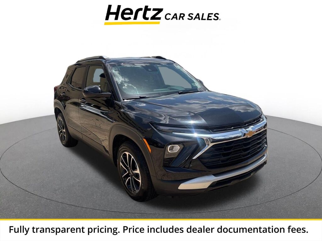 2025 Chevrolet Trailblazer LT — photo 1 of 14