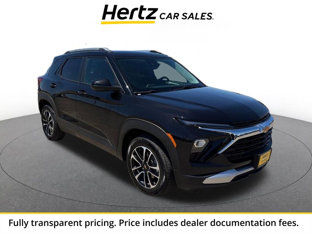 2025 Chevrolet Trailblazer LT — photo 1 of 14