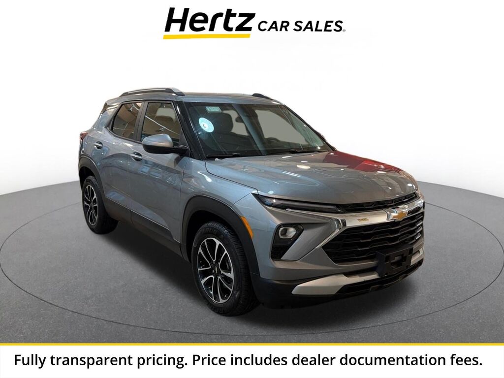 2025 Chevrolet Trailblazer LT — photo 1 of 14