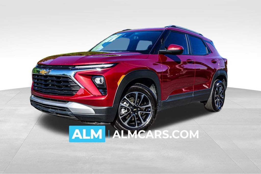 2025 Chevrolet Trailblazer LT — photo 1 of 16