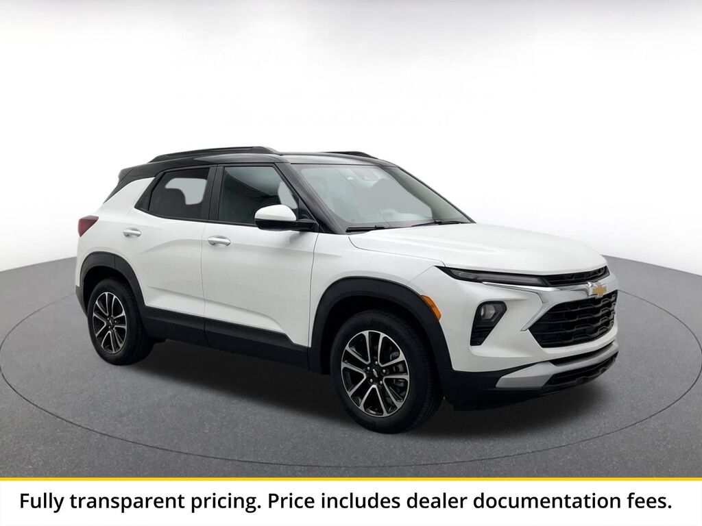 2025 Chevrolet Trailblazer LT — photo 1 of 2