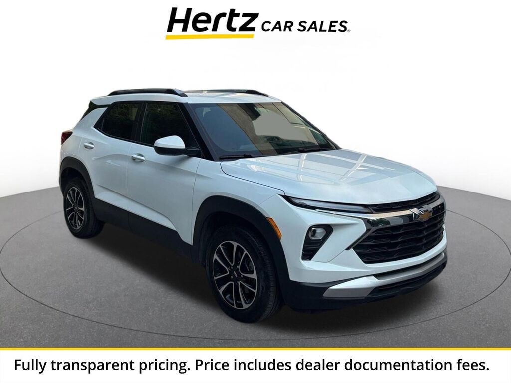 2025 Chevrolet Trailblazer LT — photo 1 of 13