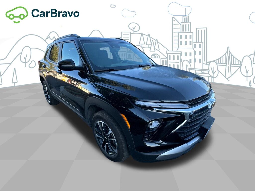 2025 Chevrolet Trailblazer LT — photo 1 of 6