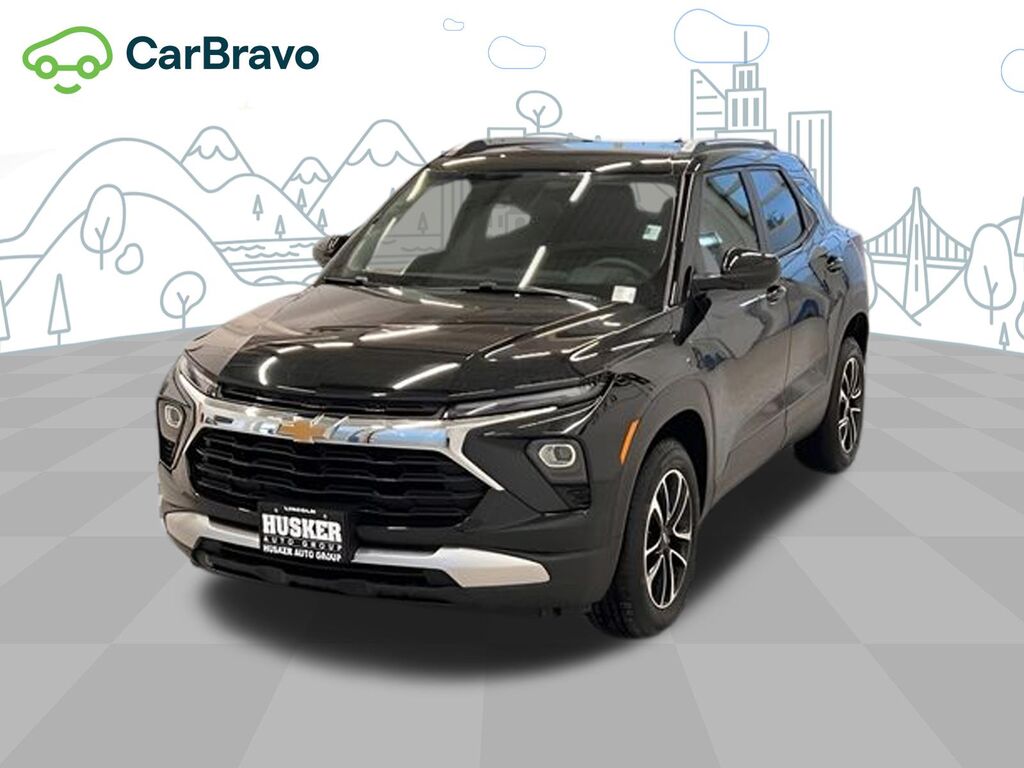2025 Chevrolet Trailblazer LT — photo 1 of 6