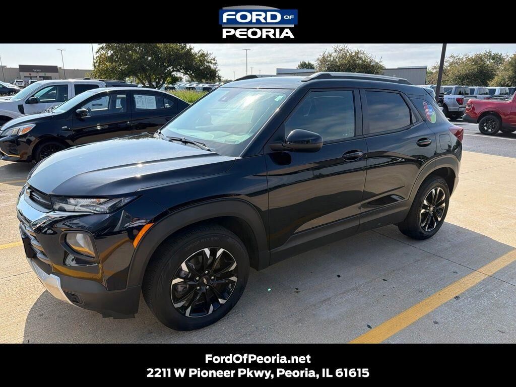 2023 Chevrolet Trailblazer LT — photo 1 of 10