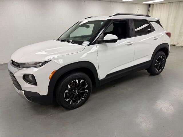 2023 Chevrolet Trailblazer LT — photo 1 of 13