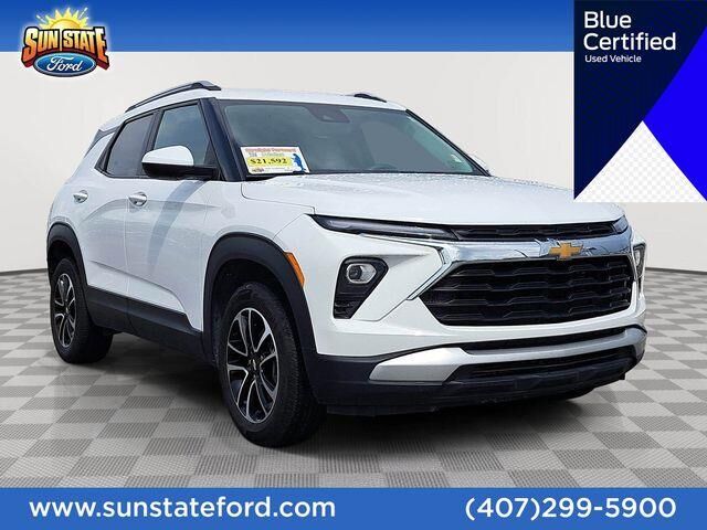 2025 Chevrolet Trailblazer LT — photo 1 of 12