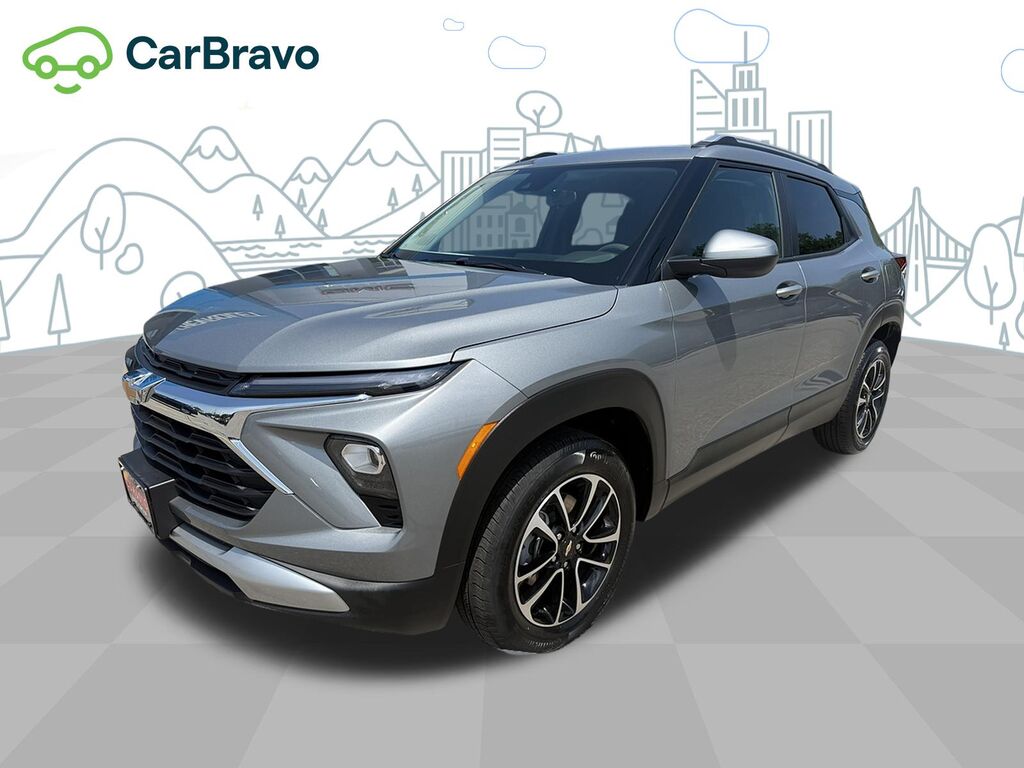 2025 Chevrolet Trailblazer LT — photo 1 of 6