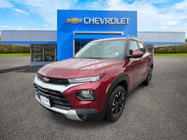 2022 Chevrolet Trailblazer LT — photo 1 of 13