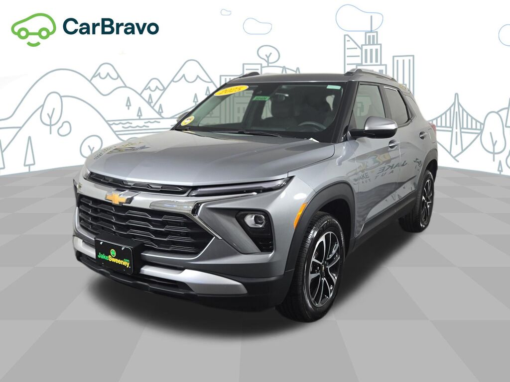 2025 Chevrolet Trailblazer LT — photo 1 of 7