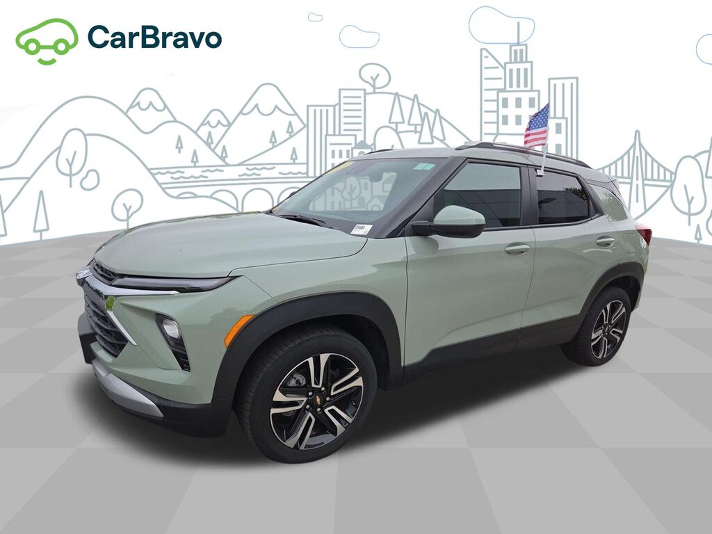 2025 Chevrolet Trailblazer LT — photo 1 of 6