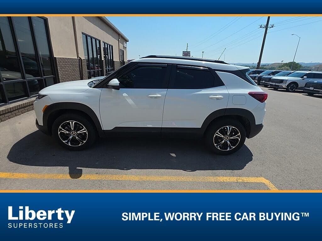2021 Chevrolet Trailblazer LT — photo 1 of 1