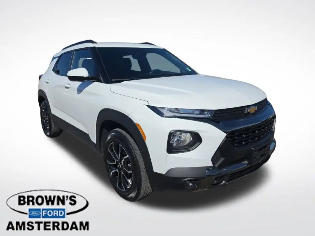 2023 Chevrolet Trailblazer ACTIV — photo 1 of 13